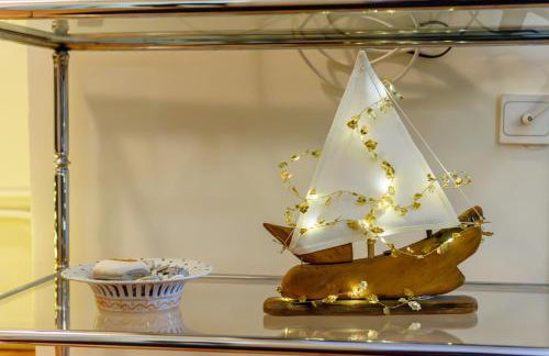 Joanna's city centre apartment - Photo 8