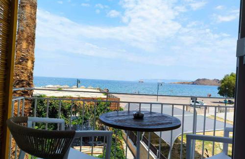 The Coast seaside rooms - Photo 12