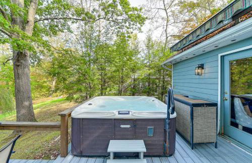 Hot Tub Secluded Hideaway on Sleepy Hollow Lake - Foto 22