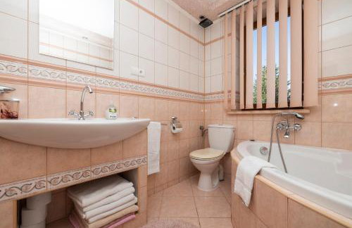 Dom na Podhalańskiej - Foto 13