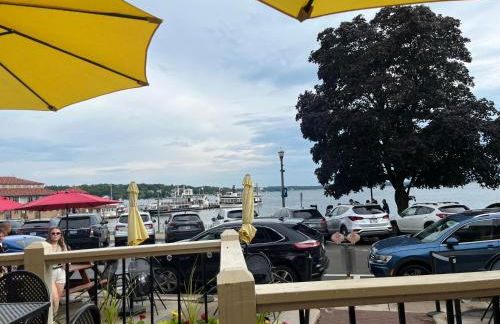 515Escape - Near downtown, private backyard, firepit, bbq, fun! - Foto 41