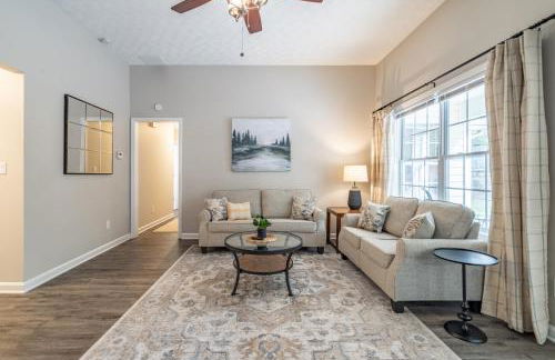 Spacious 3BR Home on Sprawling Serene Grounds - Foto 8