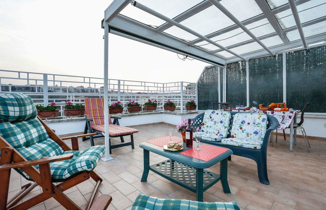 Enjoy the Sunset on Your Vatican Terrace - Foto 39