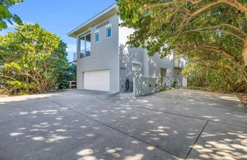 Oceanfront Escape - Private Beach Access - Game Room - Bikes - Surfboard - Foto 49