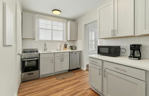 Spacious 2BR Close to it All - Chic Apt in Skokie - Elm 3A - Foto 4