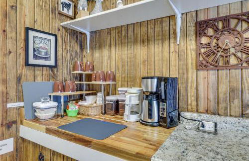 Charming Converted Railcar Studio in Joplin! - Foto 14