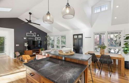 Ravenwood Wine County Retreat with Pool & Hot Tub - Foto 16