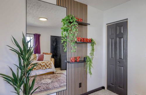 New 5BD Near UNL & DT | Poker Table & Games - Foto 51