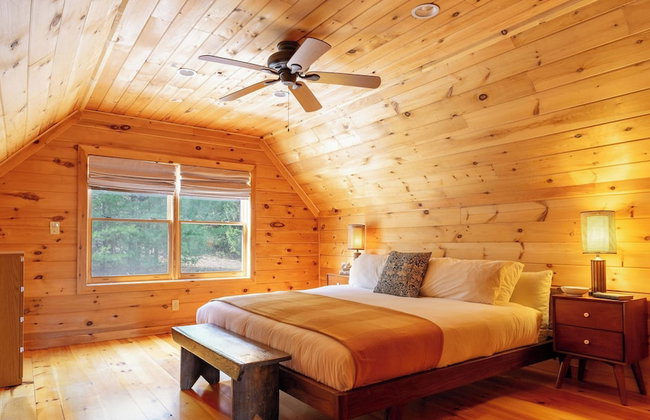 Secluded w/ Deck Views, Hot Tub, & Ping Pong Hudson in the Berks by Avantstay - Foto 99