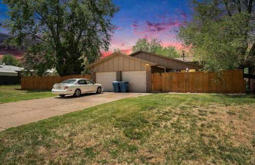 Colorado home near Red Rocks w fenced yard - Foto 31