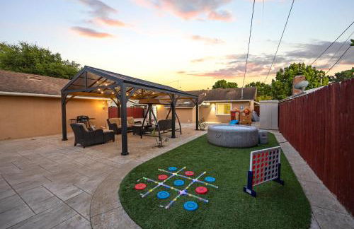 Coastal Home Near UCSB & Airport, Hot Tub, King Beds, Fast Wifi, Sleeps 6 - Foto 1