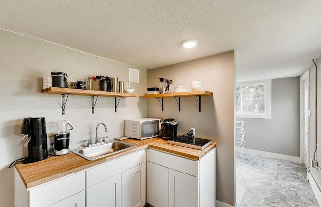 Discovery Park House - Photo 10