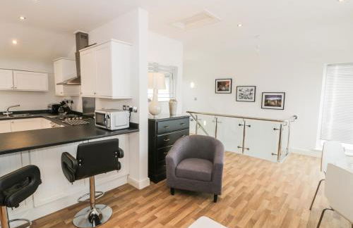 7 Marina View - Photo 8