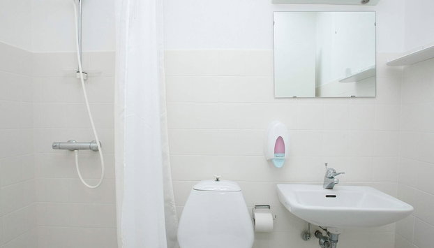 Spacious Family Retreat for Four - Foto 4, Baño