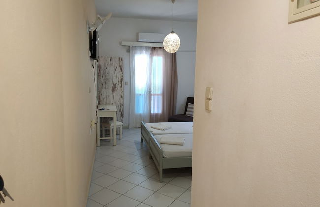 Renia Studios -studio for 2 Pers With a Swimming Pool - Photo 3