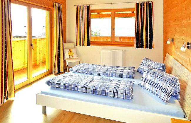 Chalet in Zell am Ziller Near Ski Lifts - Foto 3