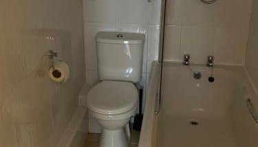 The Calf Suite - Photo 3