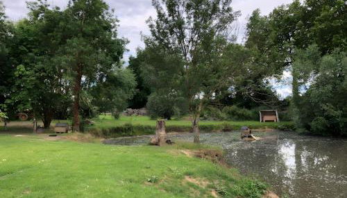 Cabane Au Bord D'un Étang - Photo 2