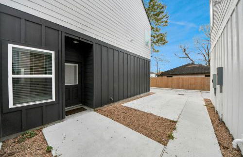 Houston Townhome NRG, Med Center, Downtown, Free Parking - Photo 4