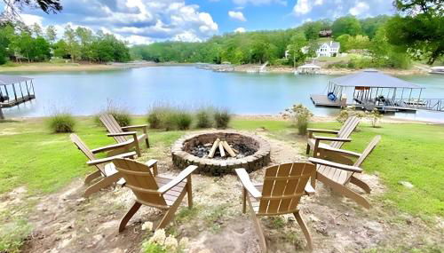 Paradise Point - 4BR Lakefront Haven Dock, Kayaks, & Cozy Firepit - Foto 2, Other
