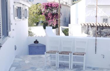 Hydra Artist House - Photo 38