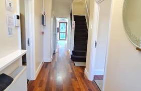 Luxury London House Sleeps x 16, Free Parking, Free Wifi, Garden Patio, Close to tube line easy access to Central London - Foto 18