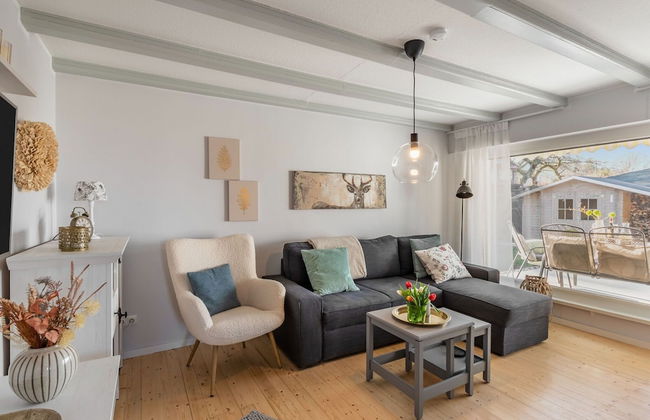 Holiday Home on the Mountain With Views - Photo 16