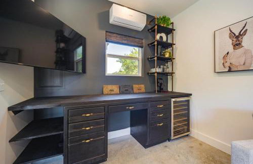 Chic House in Spring Branch with Lush Outdoor Space! - Foto 6