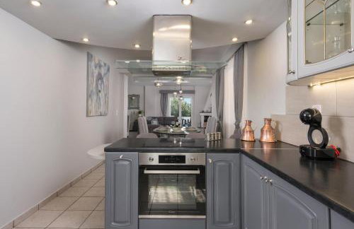 Casa de philippe with unique Seaview 2' from beach - Foto 18