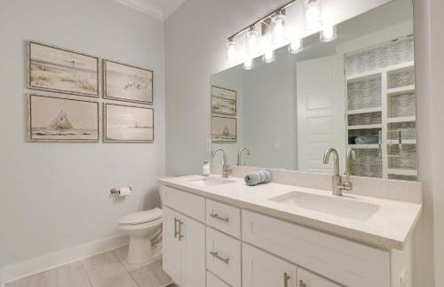 Bright Foley Home with Patio - 7 Mi to Wharf and Beach - Foto 13