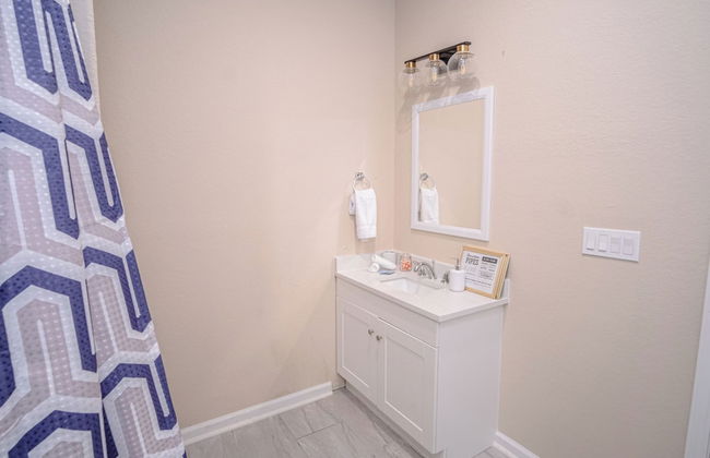 Beautiful Fenced 3BR 2BA Near Exciting Downtown - Foto 18