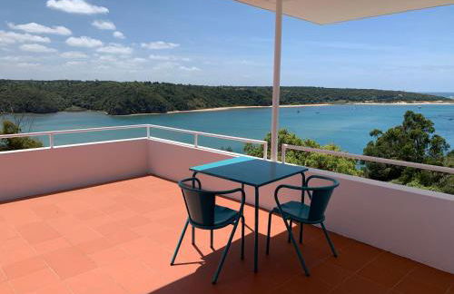 Casa no Rio - River House - Photo 2