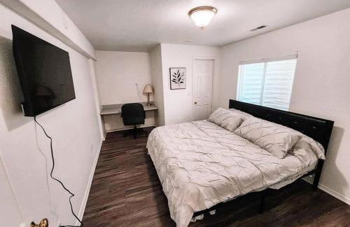 Pet Friendly/3 King Beds/Sleeps 14/Game room Near - Foto 7