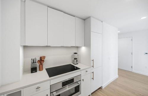 Greenpoint 1 BR w Work Setup by Anyplace - 11752 - Photo 8