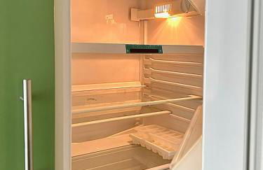 Beautiful Grade 2 Home in centre of Newcastle-St James Park FREE CITY PARKING - Foto 11