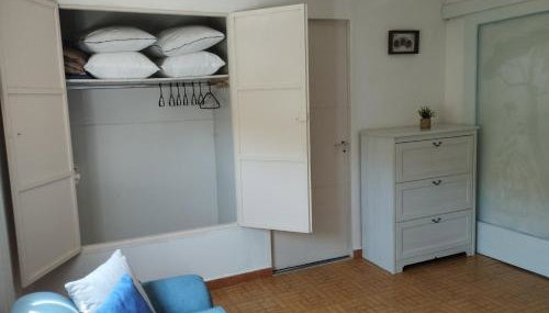 παραδοσιακό και ήρεμο καταλυμα - Photo 3, wardrobe