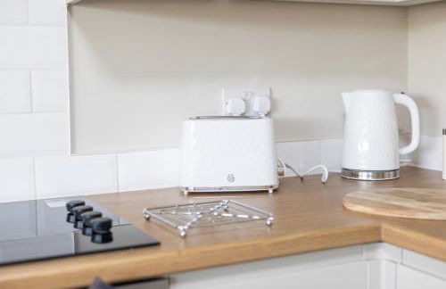 Cozy 2 Bedroom Cottage - Foto 29