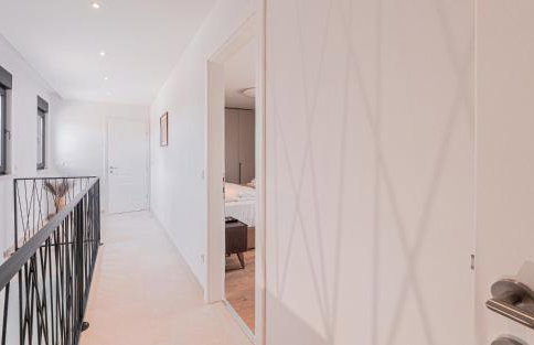 NEW! Luxury Villa Carlotte with 11m pool - Foto 40