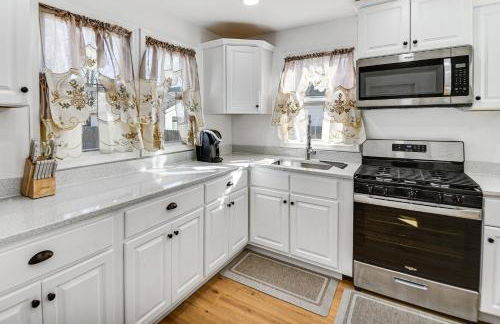 2 Mi to Naval Base Walkable Norfolk Retreat - Foto 7