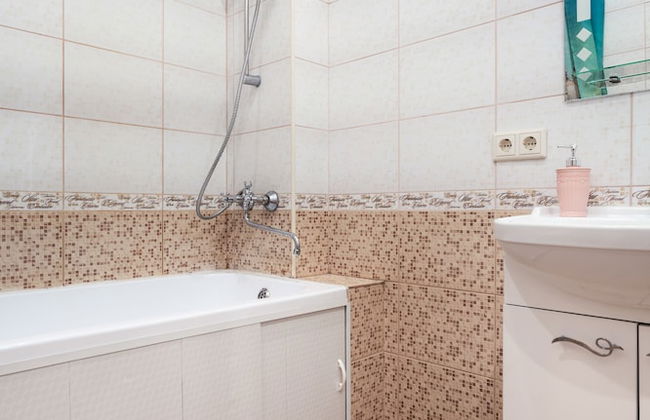 BestFlat24 Krasnii Kit - Foto 16