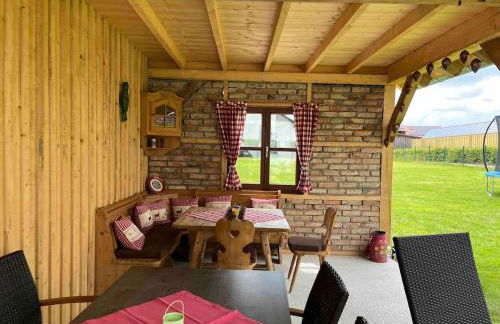 Neue moderne Ferienwohnung mit Infrarot Sauna und großen Garten - Foto 27