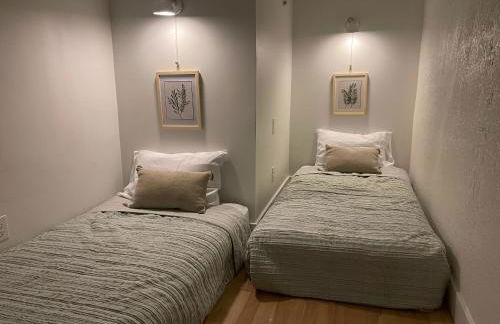 Lou-City Penthouse Suite! Savor Life with Hollyhock - Photo 29