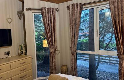 Cheerful 3 bedroom Lodge At White cross Bay Windermere - Photo 46