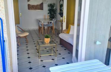Nice beachside 2-BD apt near Barcelona - Foto 33