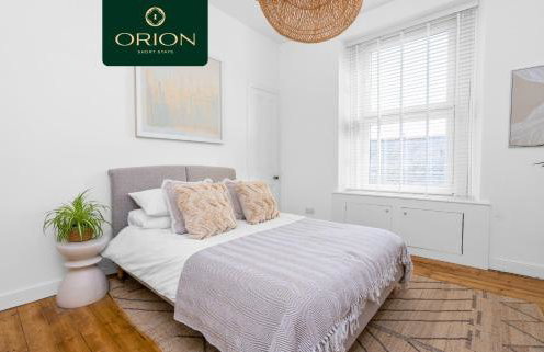ORION SHORT STAYS is a Renewable Energy Specialist accommodation Provider based in Dundee, We have many properties available for large groups, ASK us for more details and for Custom Quotes, Many properties close to the PORTs and for Large Teams of 100 - Foto 54