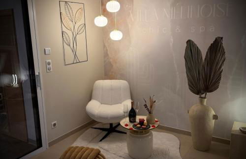 Maison privative avec piscine intérieure, spa, sauna, cinéma et billard - Foto 8