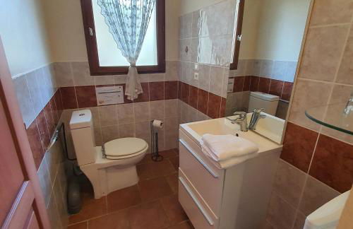 Gîte de 9 personnes avec piscine - Photo 23