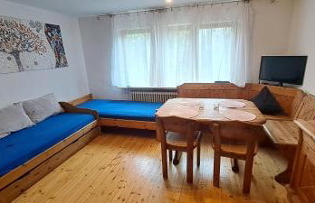 helle Souterrainwohnung nähe Flughafen, Landshut und München 1 bis 5 Personen - Foto 7