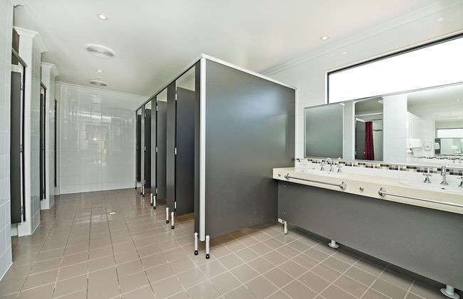 Acclaim Rose Gardens Beachside Holiday Park - Foto 29