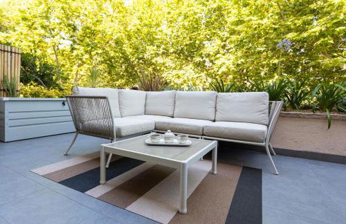 SeaBreezeHeaven - Sea View Apartment, Pool & Spacious Terrace with BBQ - 50m from Sant Pol Beach - Foto 11